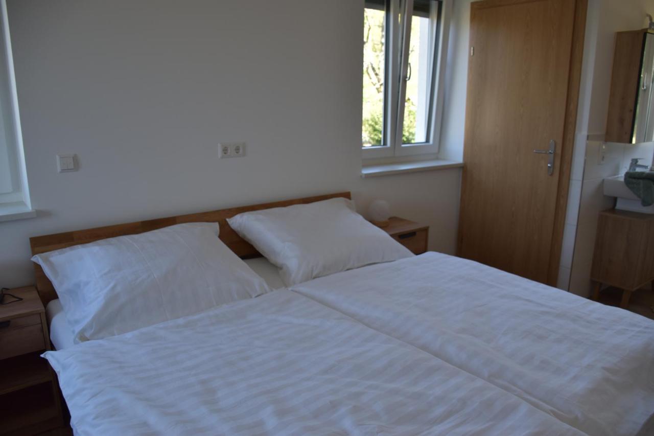 Ferienhaus Am Hof Zotter Riegersburg Exteriör bild